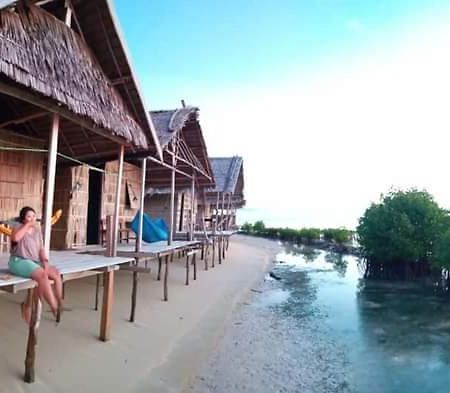 Mawar Homestay Besir Exteriér fotografie
