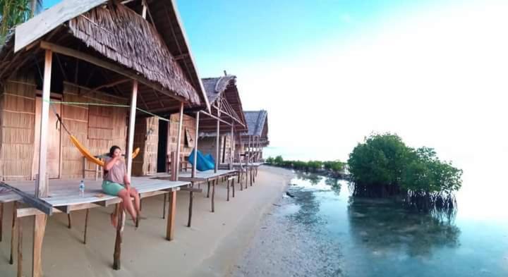 Mawar Homestay Besir Exteriér fotografie